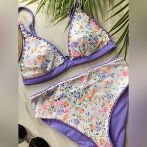 RARE Maaji 🌸 Crochet Tri Bikini Top | High Rise Bikini Bottoms 🏄🏼♀️☀️